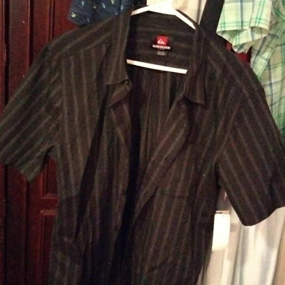 Quicksilver Surf/Skate Shirt